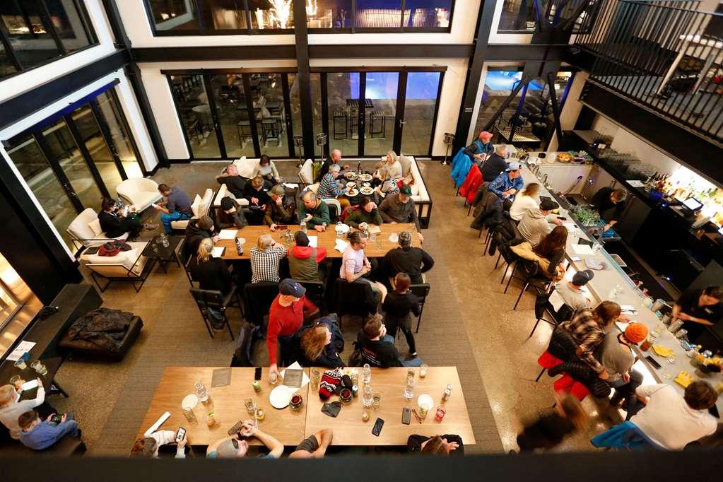 מלון טיטון וילג' Gravity Haus Jackson Hole מסעדה תמונה